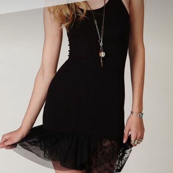 Free People Dresses & Skirts - Intimately Free People Black Lace Trim Slip Mini Dress Women’s Medium